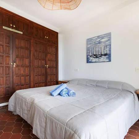 Bahia Palace I By Interhome *